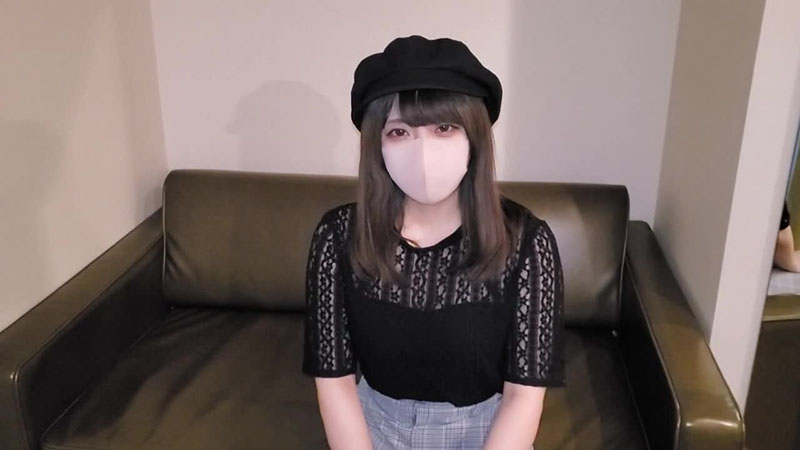 FC2PPV-2352514 Up to 24 2180 No A fair-skinned busty girl with a patchy princess Forcibly inserts multiple meat sticks into a raw vagina that is not wet and continuously vaginal cum shot