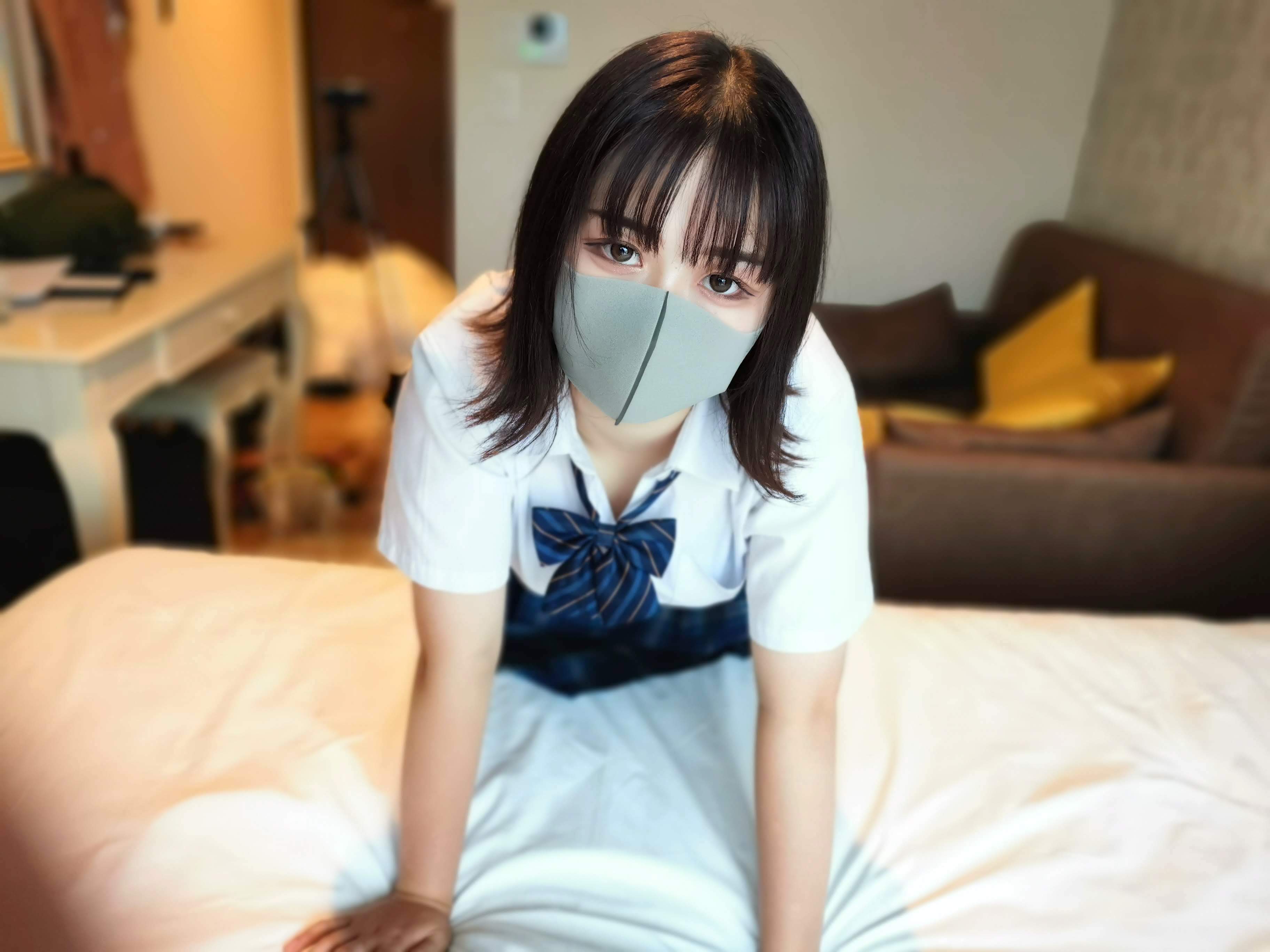 FC2PPV-2409004 06 First shot 18 years 9 months Even if a beautiful girl is inserted raw Fufu ww is the natural reaction of the third etch